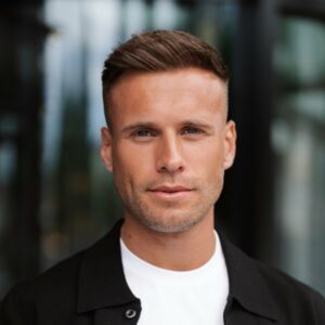 Alexander Giesecke